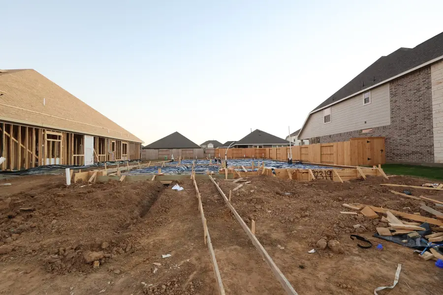 32319 Magnolia Glen Lane, Waller, TX 77484 - Image #2