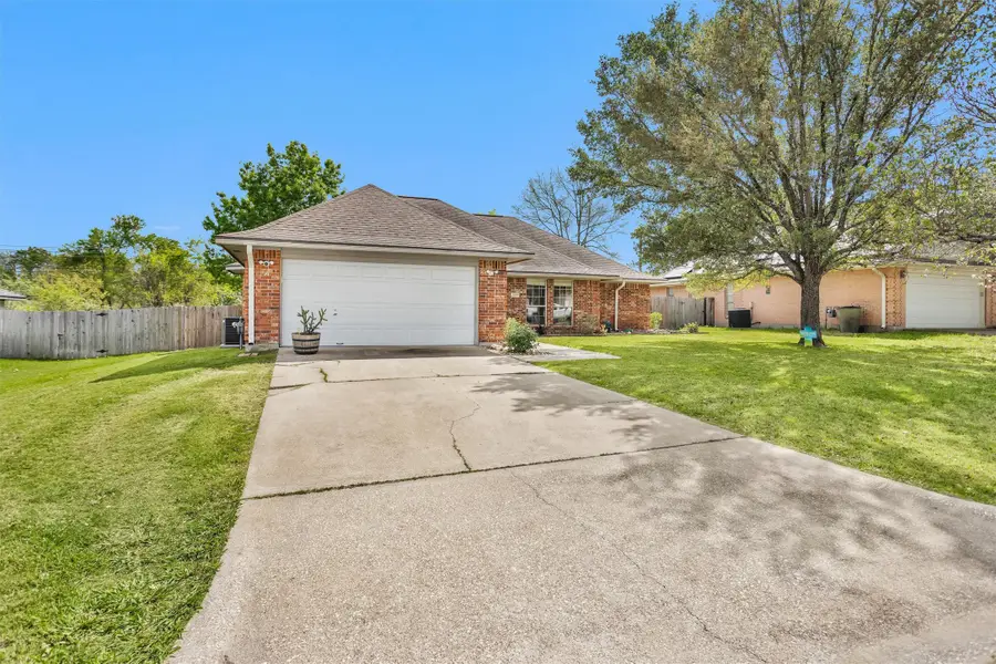 2009 Cobblestone Lane, Bryan, TX 77807 - #3