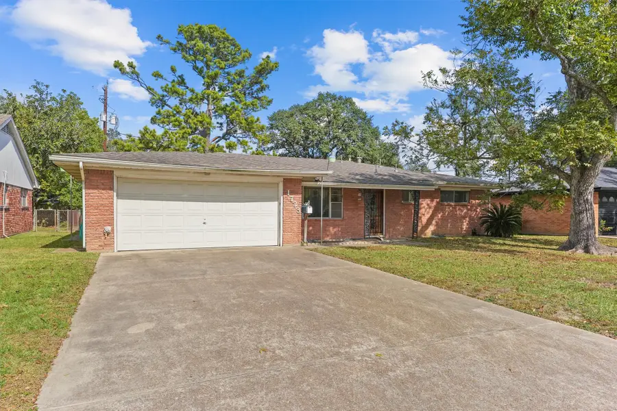 1723 Tannehill Drive, Houston, TX 77008 - Image #2