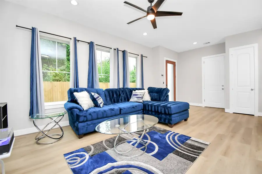 5718 Beall Street #A/C, Houston, TX 77091 - #2