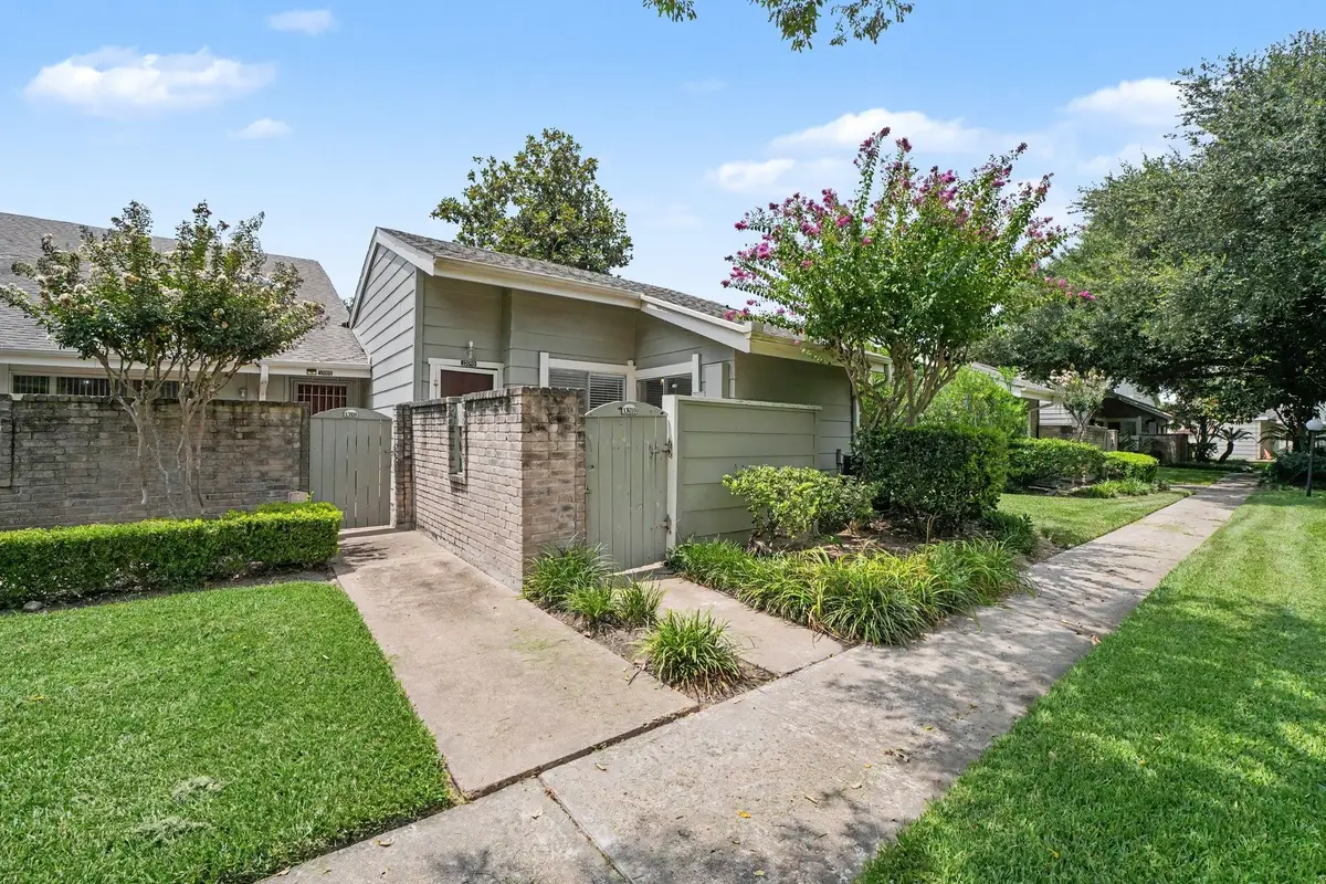 13010 Greenway Chase Court #3010, Houston, TX 77072 - #1