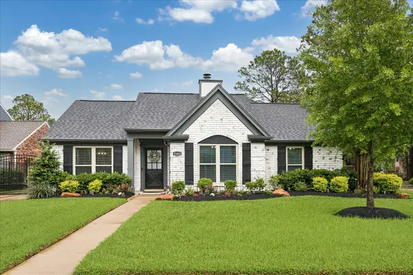 15402 Robin Grove Court, Cypress, TX 77433