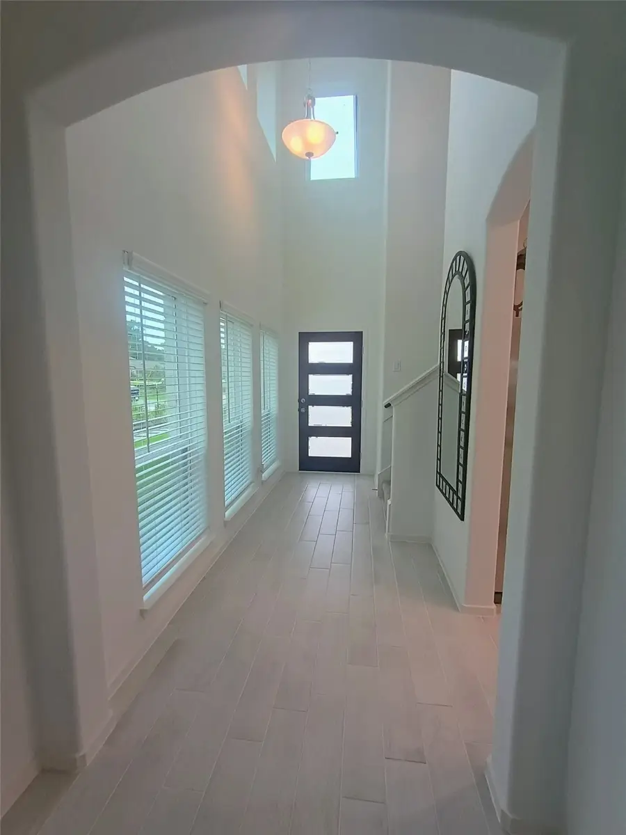 12375 Sunset Canyon Way, Willis, TX 77318 - Image #2