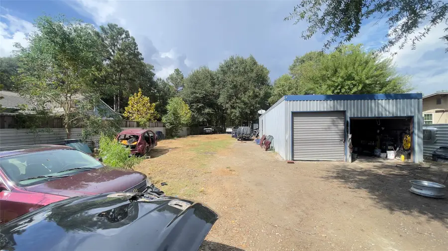 487 County Road 341, Cleveland, TX 77327 - #2