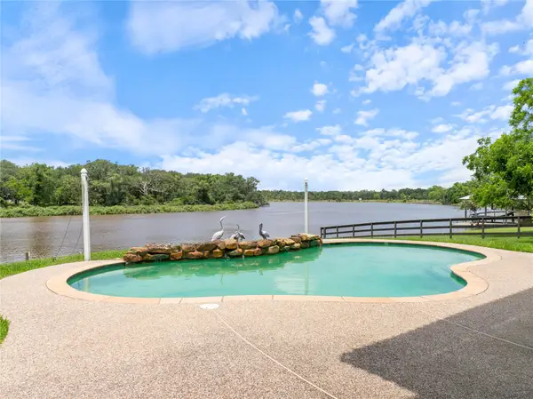3054 Fm 2611 Road, Brazoria, TX 77422
