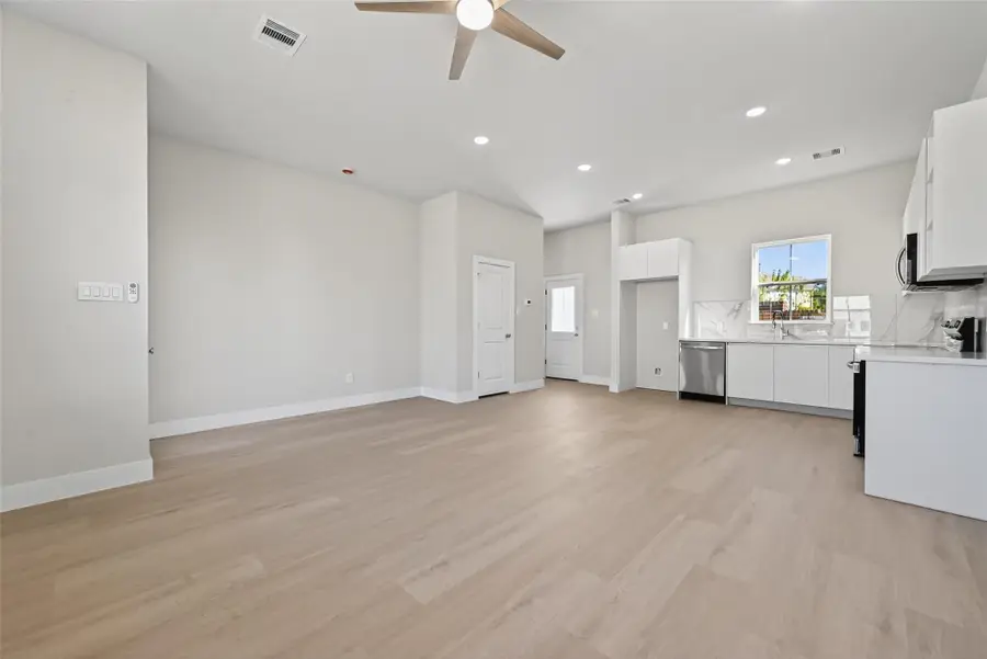 6702 Metro Boulevard #3, Houston, TX 77083 - #2
