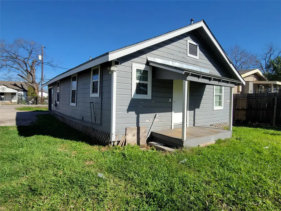 7222 San Angelo Street, Houston, TX 77020 - #2