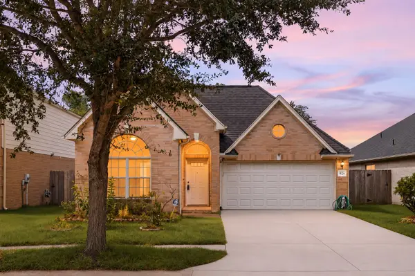 9026 Clearwood Landing Boulevard, Houston, TX 77075