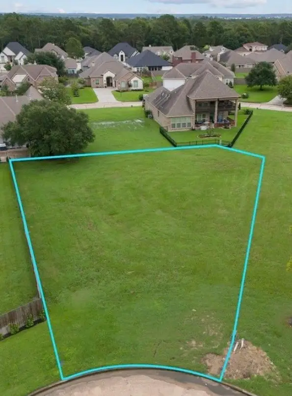 315 Bentwood Court, Montgomery, TX 77356