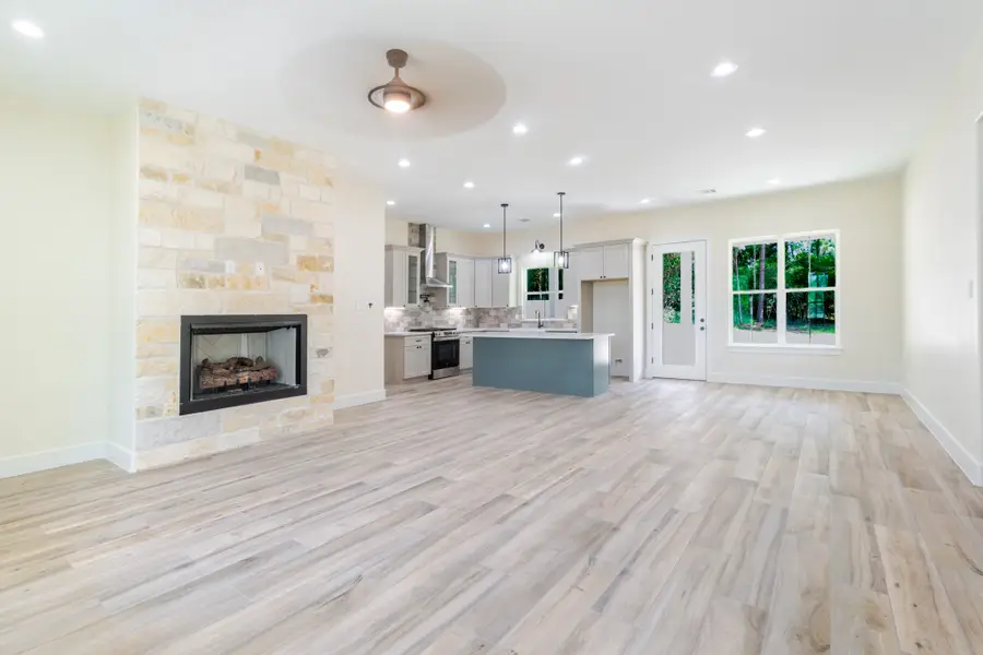 10176 County Road 302, Plantersville, TX 77363 - Image #3