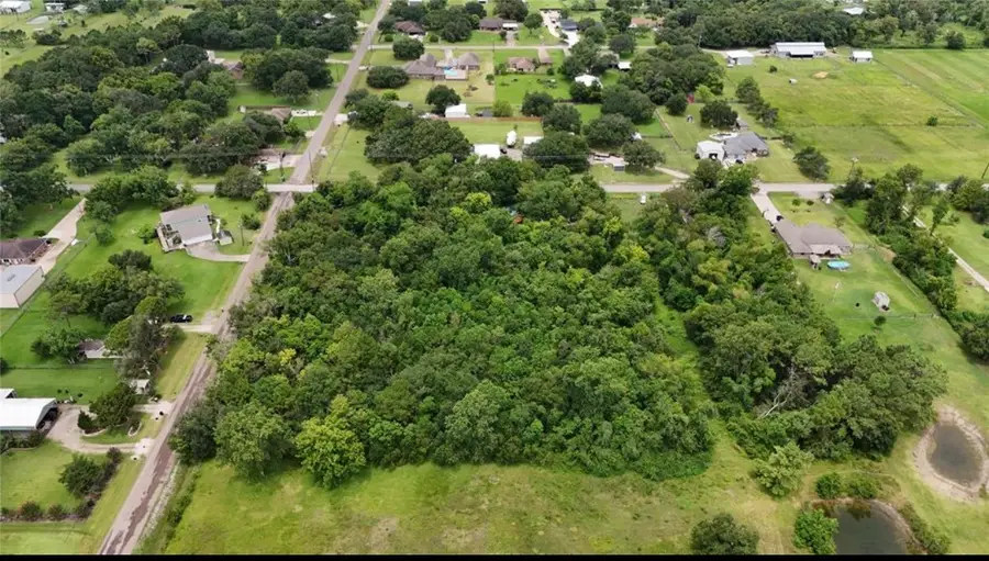 00 32nd St, Santa Fe, TX 77510 - #2