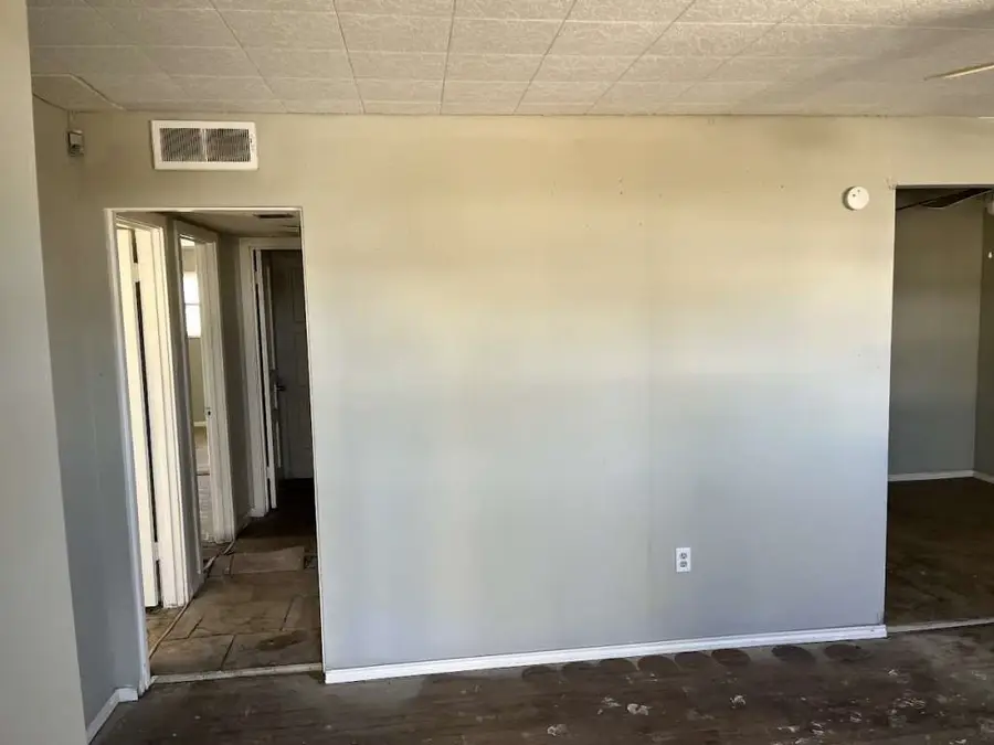 917 Nelson Street, Borger, TX 79007 - Image #3