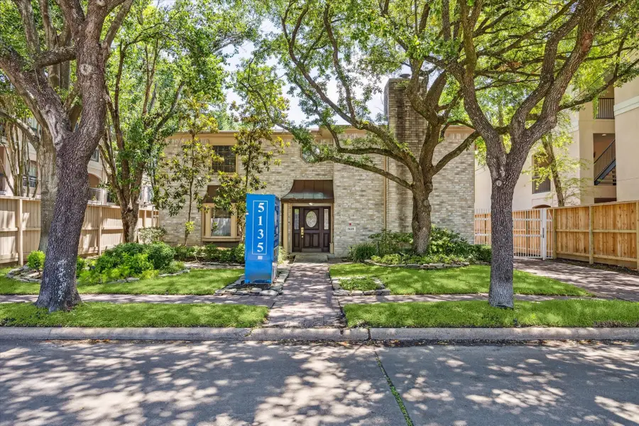 5135 Edloe Street, Houston, TX 77005 - Image #3