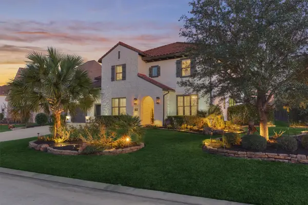 39 Beacons Light Place, Tomball, TX 77375