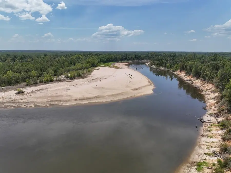 1 County Road 4085, Bon Wier, TX 75928 - Image #3