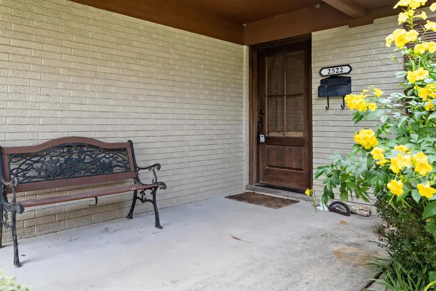 2522 10th Street, Port Neches, TX 77651 - Image #2