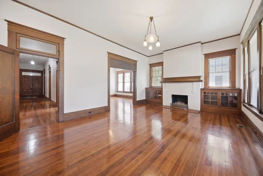405 College Avenue, Brenham, TX 77833 - #2