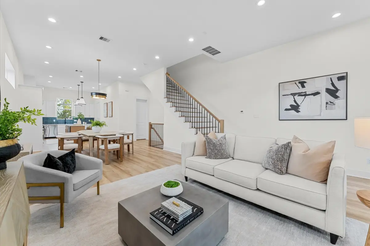 4127 De George Street, Houston, TX 77009 - Image #1