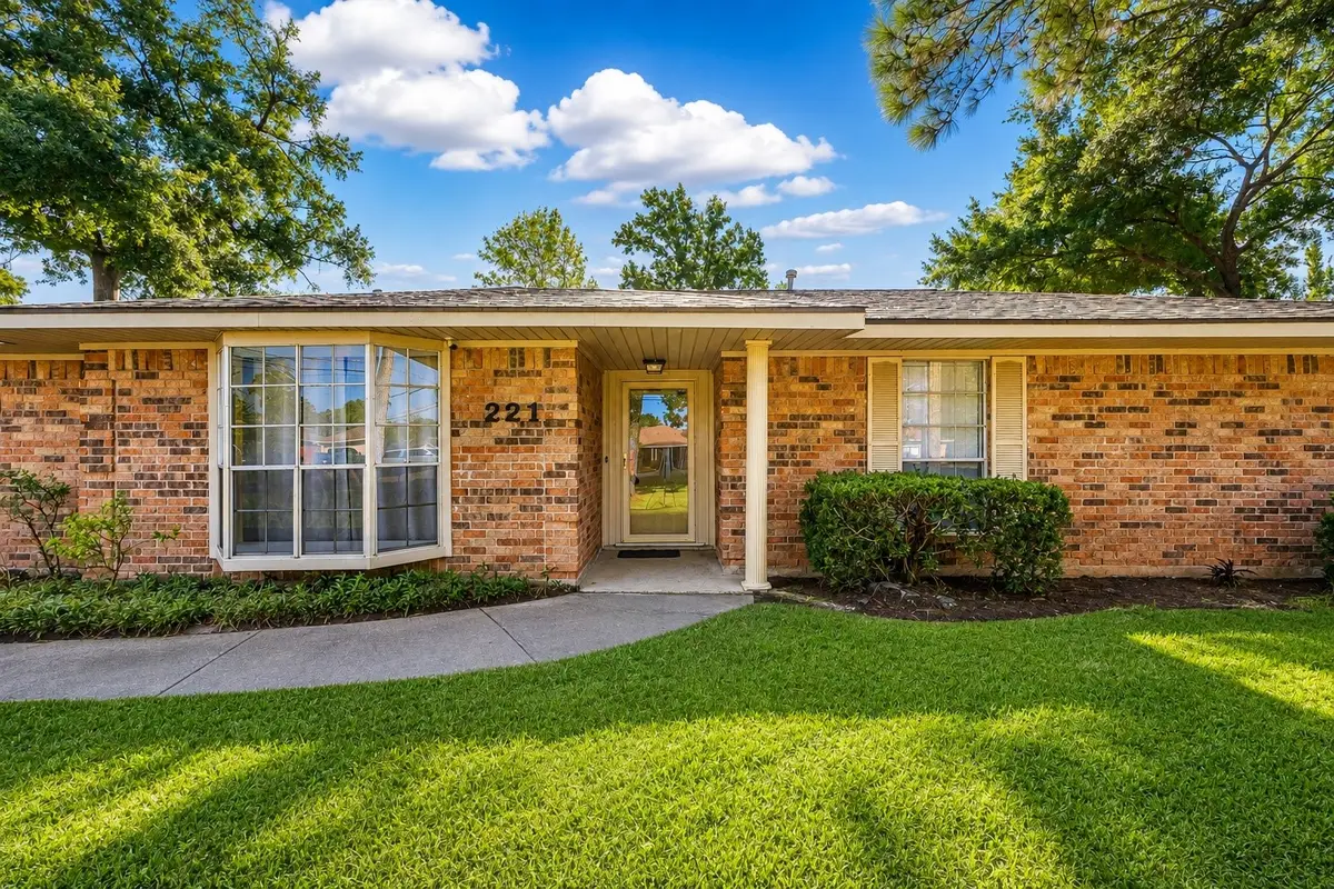221 Maple Street, Highlands, TX 77562 - #1