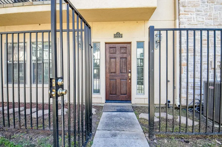 222 Knox Street #F, Houston, TX 77007 - #3