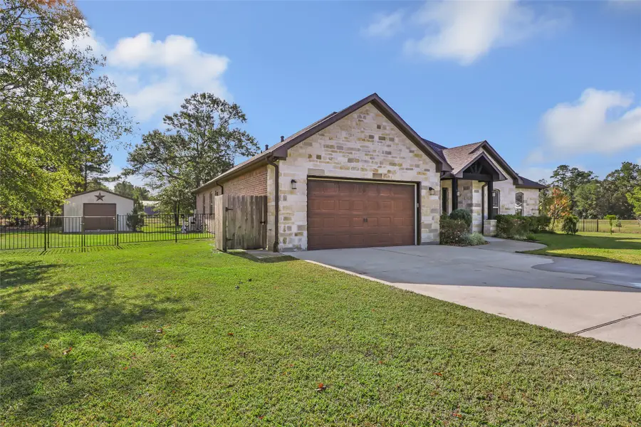9006 Water Buck Lane, Conroe, TX 77303 - Image #2