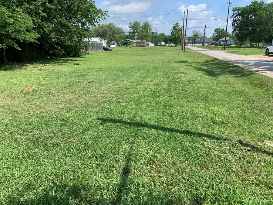 1403 Bailey Street, Wharton, TX 77488 - Image #3