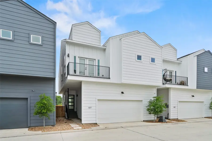 107 Tolima Dove Street, Houston, TX 77018 - #3