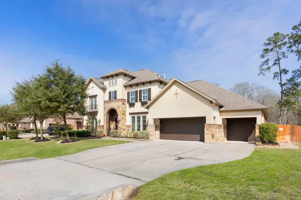 2123 Barton Woods Boulevard, Conroe, TX 77301