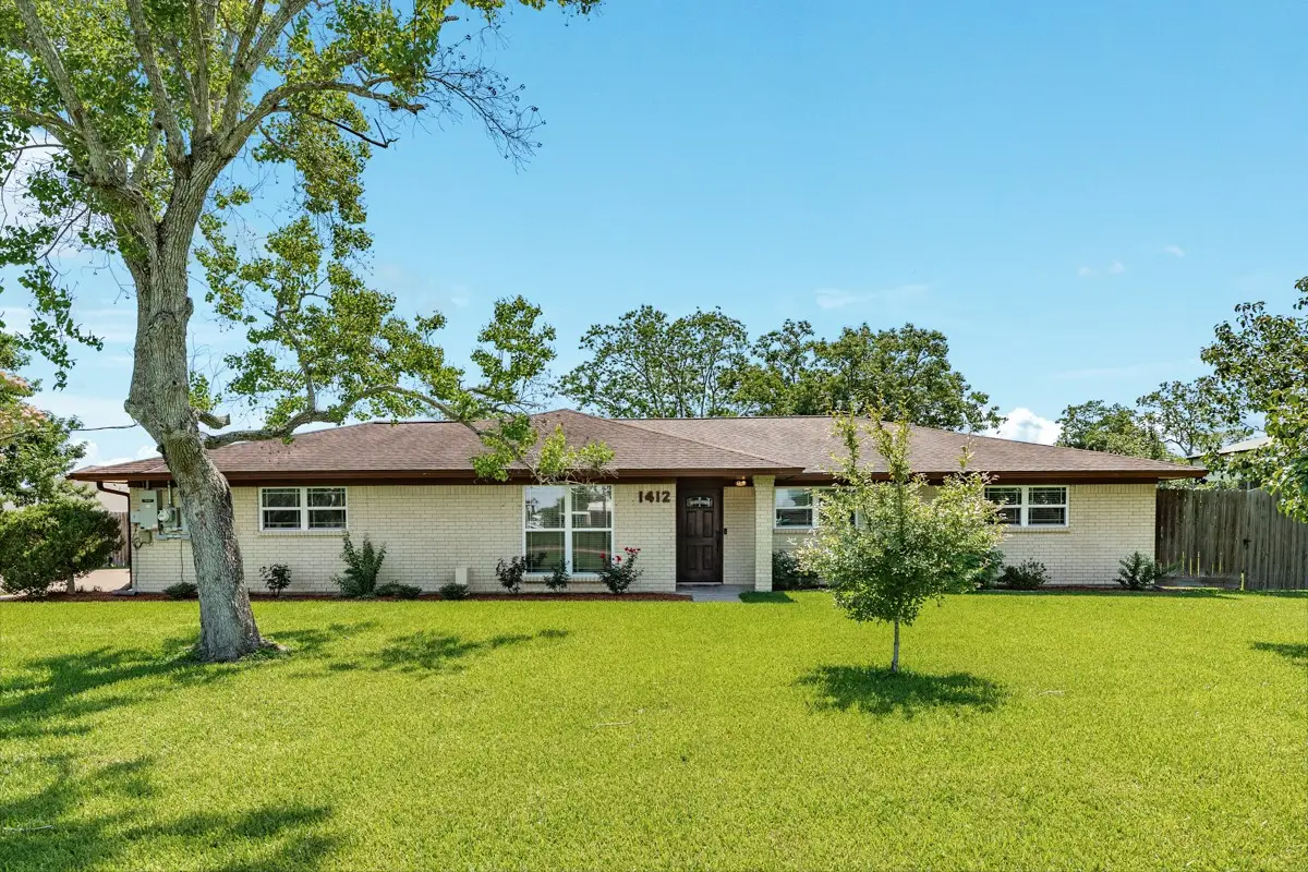1412 Buchta Road, Angleton, TX 77515 - #1
