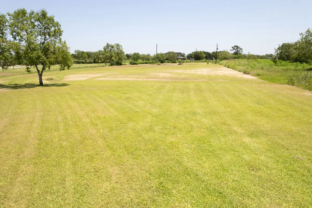 000 Copeland, Winnie, TX 77665 - #1