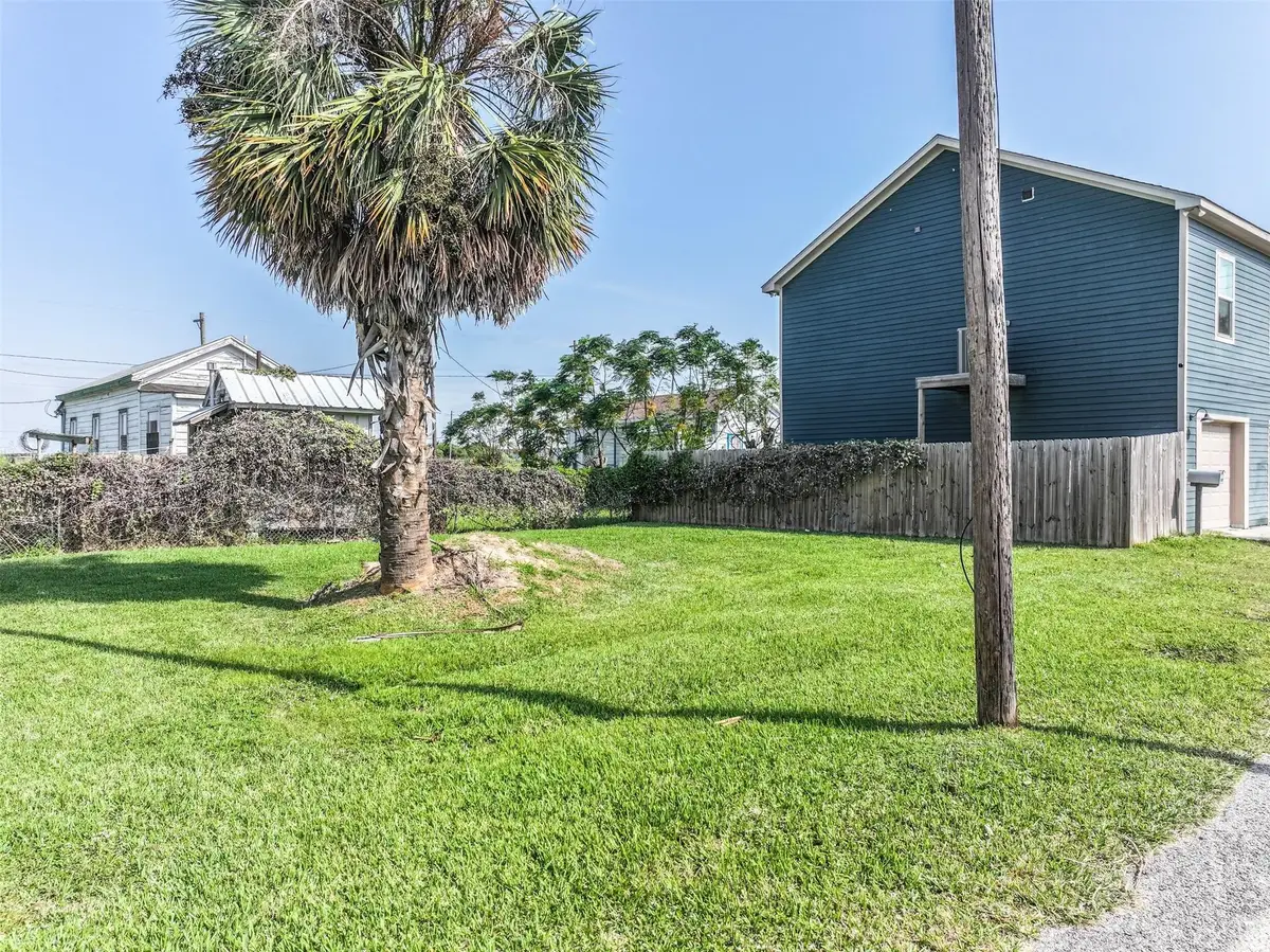 3721 Church Street, Galveston, TX 77550 - #1