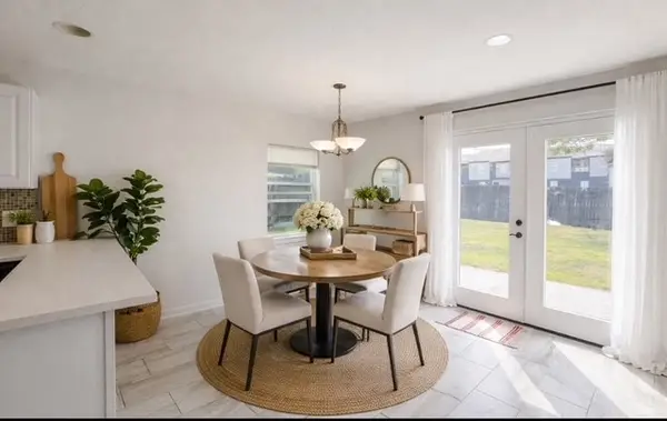 1426 Shawnee Street, Houston, TX 77034