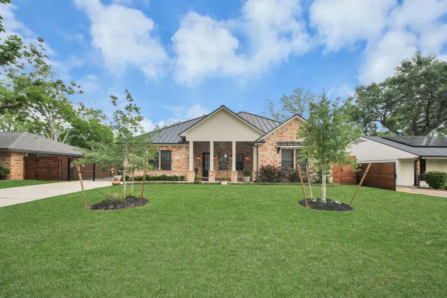 511 Kyle Street, Sugar Land, TX 77478 - #2
