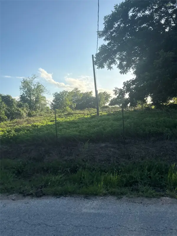 7642 Dixon Road, Fulshear, TX 77441