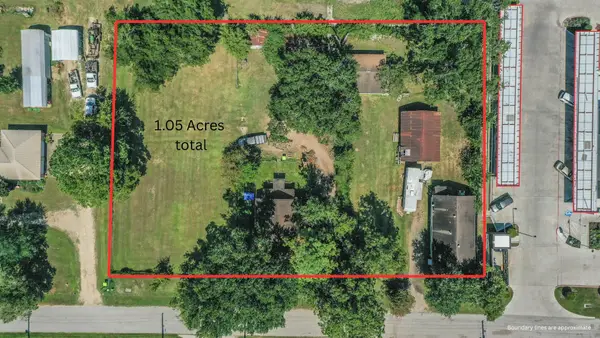 8911 Charity Street, Needville, TX 77461