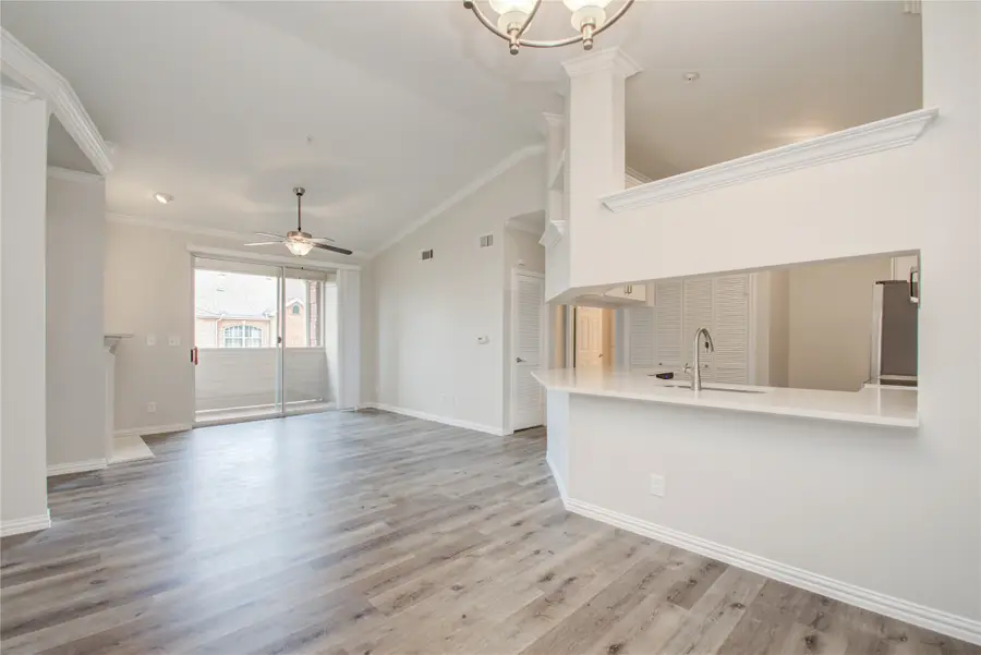 2111 Welch Street #A321, Houston, TX 77019 - Image #2