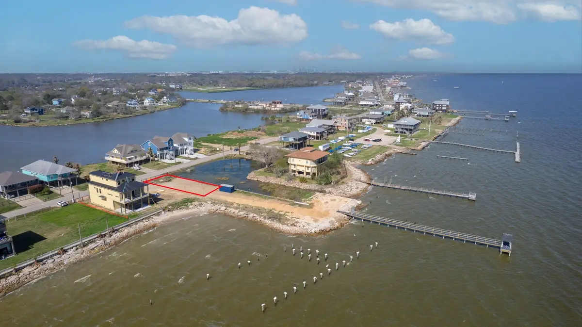 802 Todville Road, Seabrook, TX 77586 - Image #1