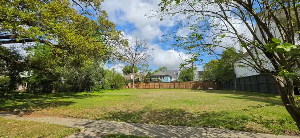 2024 Milford Street, Houston, TX 77098