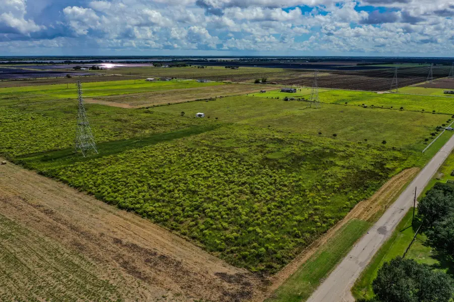 000 Cr 20, Damon, TX 77430 - Image #2