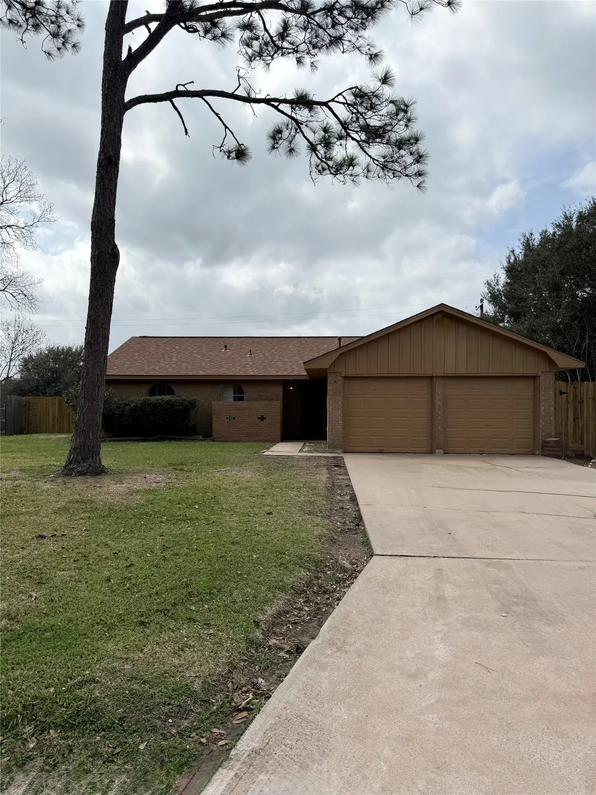 3808 Holly Glen, Bay City, TX 77414 - #1