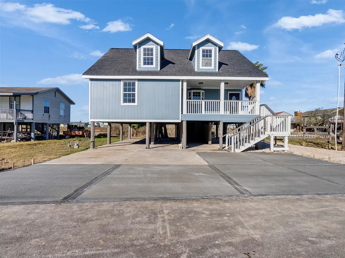 7016 Delesandri Drive, Hitchcock, TX 77563 - #1