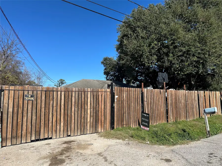 2521 Keeland Street, Houston, TX 77093 - Image #3