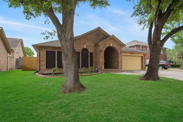 12714 Hidden Castle Drive, Houston, TX 77015