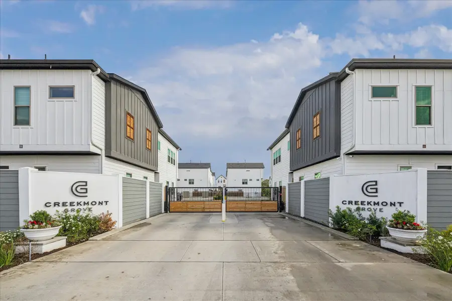 3710 Creekmont Gardens Lane, Houston, TX 77091 - Image #2