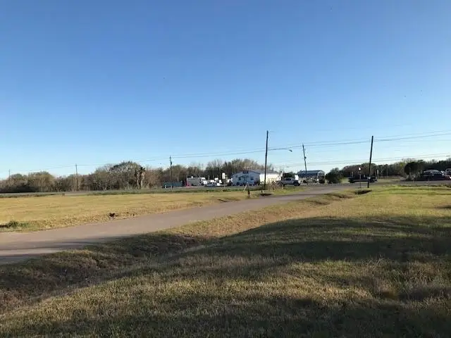 00 Highway 6, Hitchcock, TX 77563 - Image #2