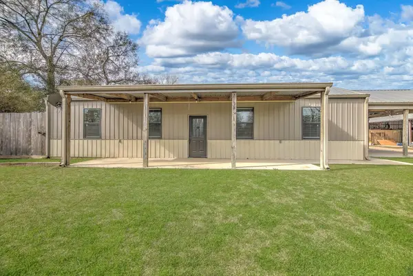 289 County Road 2250, Cleveland, TX 77327