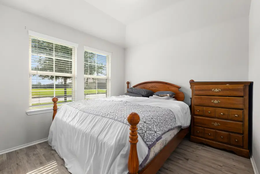 8007 Tamarind Lane, Baytown, TX 77521 - #3
