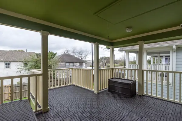 404 Spooner Street, Pasadena, TX 77506