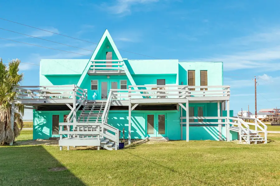 131 Point Lafitte Court, Surfside Beach, TX 77541 - Image #2