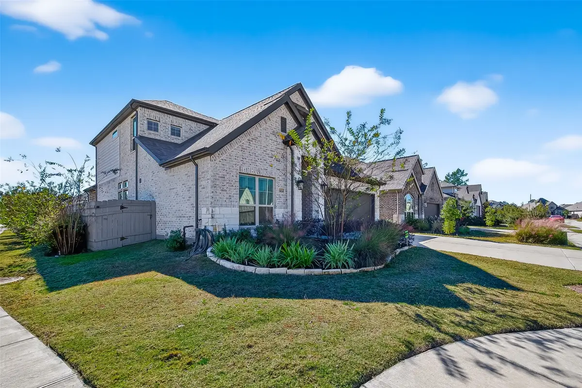 15834 Bird Of Paradise Drive, Conroe, TX 77302 - Image #1